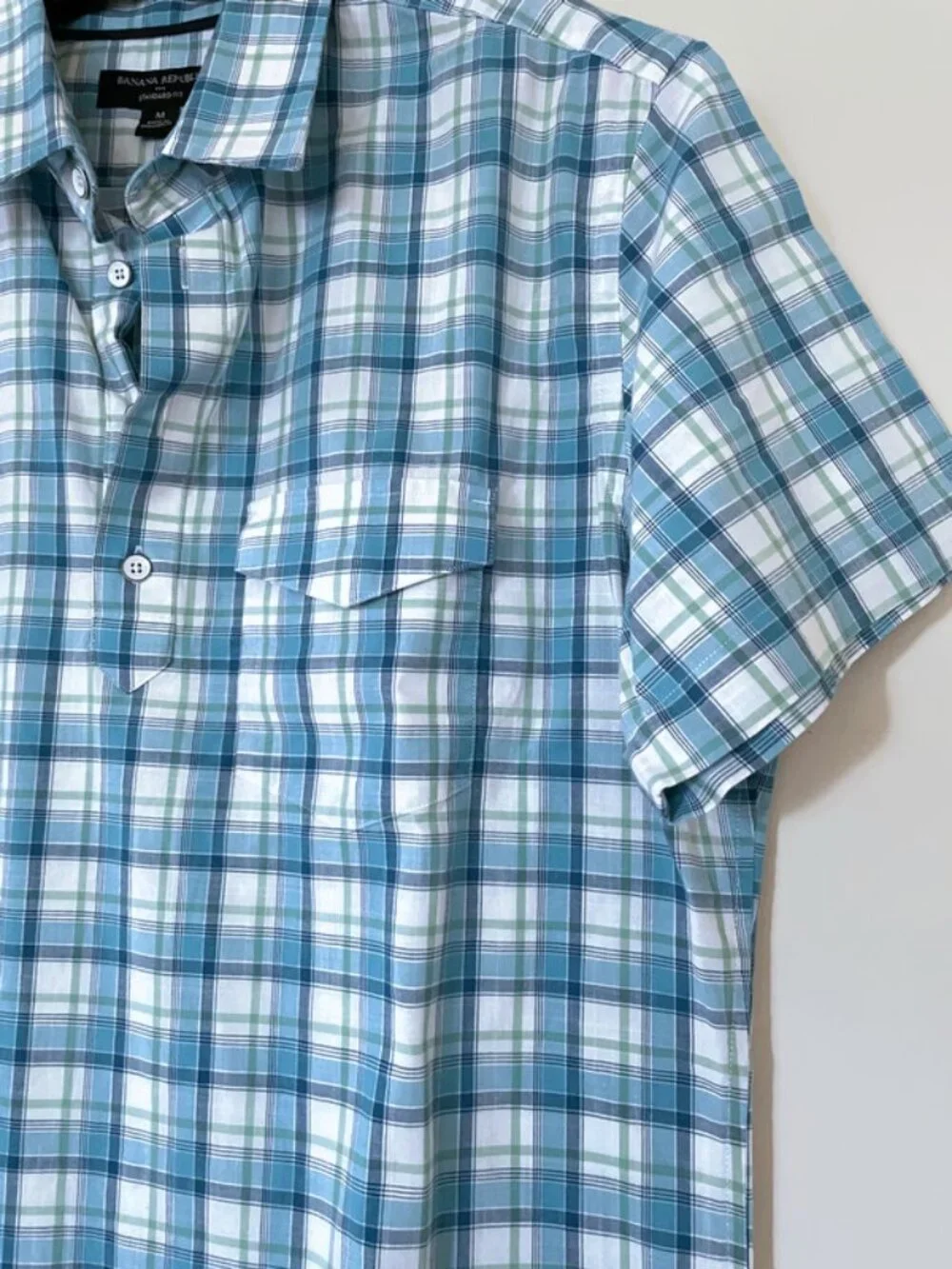 Banana Republic button down shirt, Short sleeve shirt